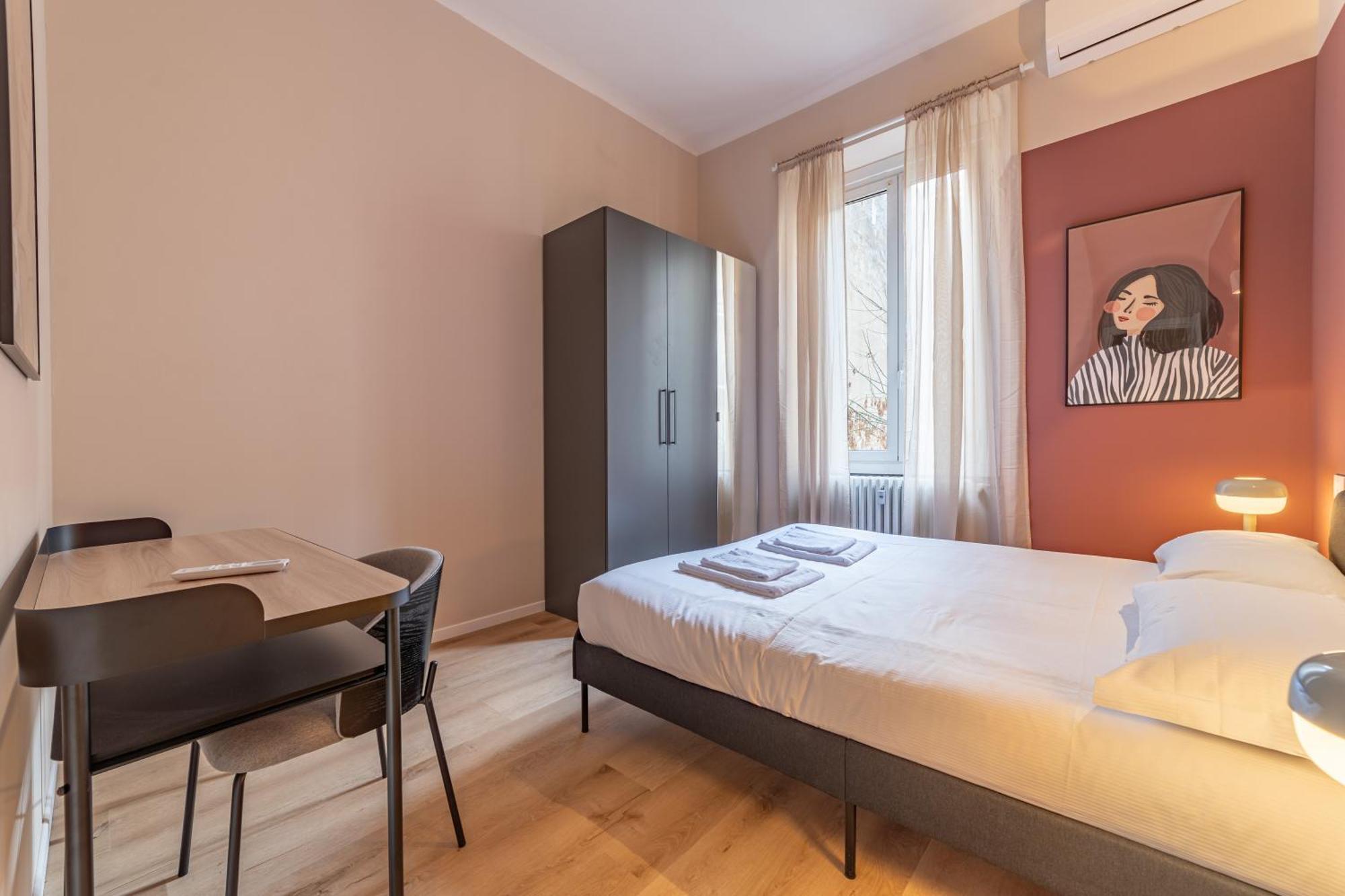Apartment 5' From Station, With 2 Bedrooms Mailand