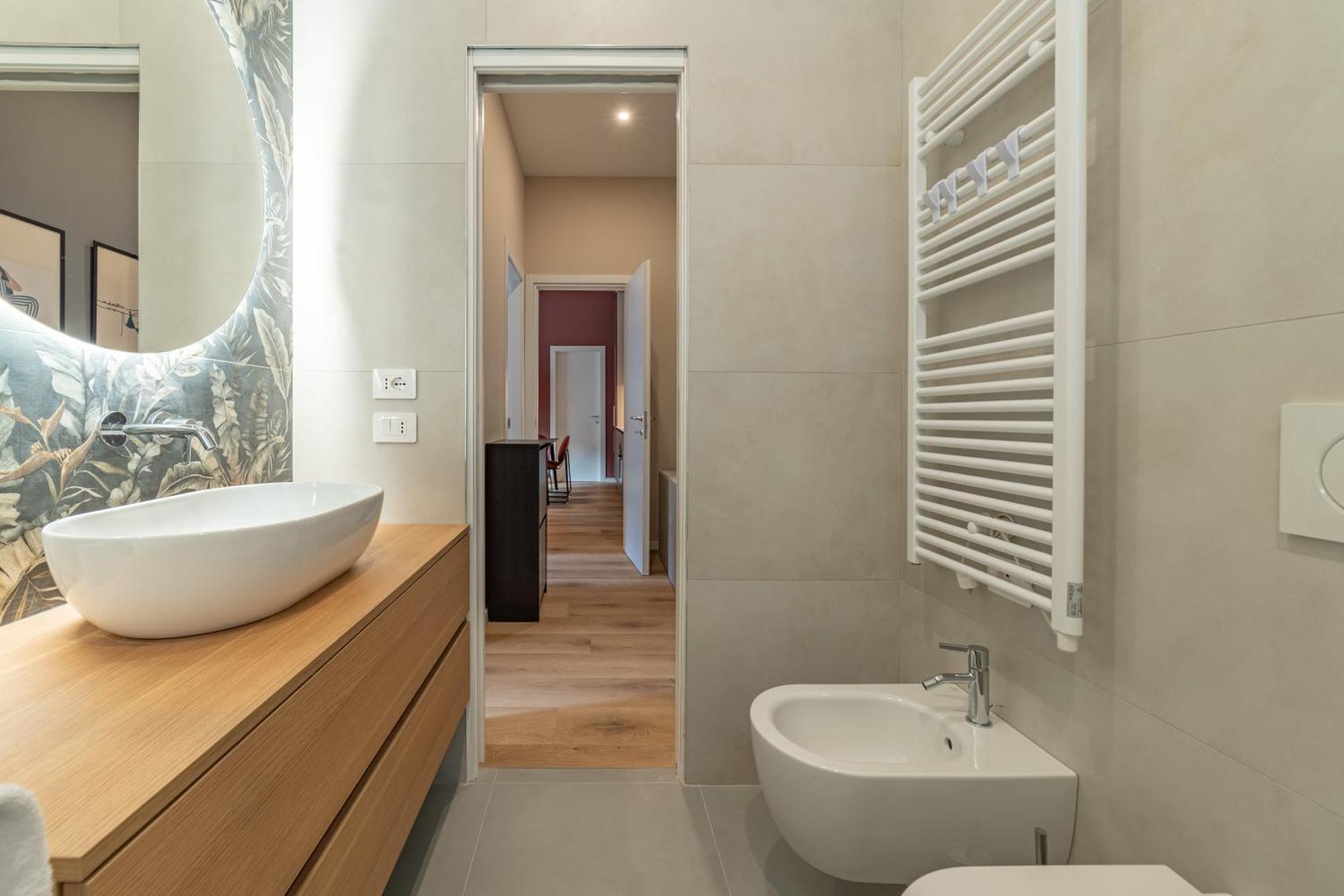 Apartment 5' From Station, With 2 Bedrooms