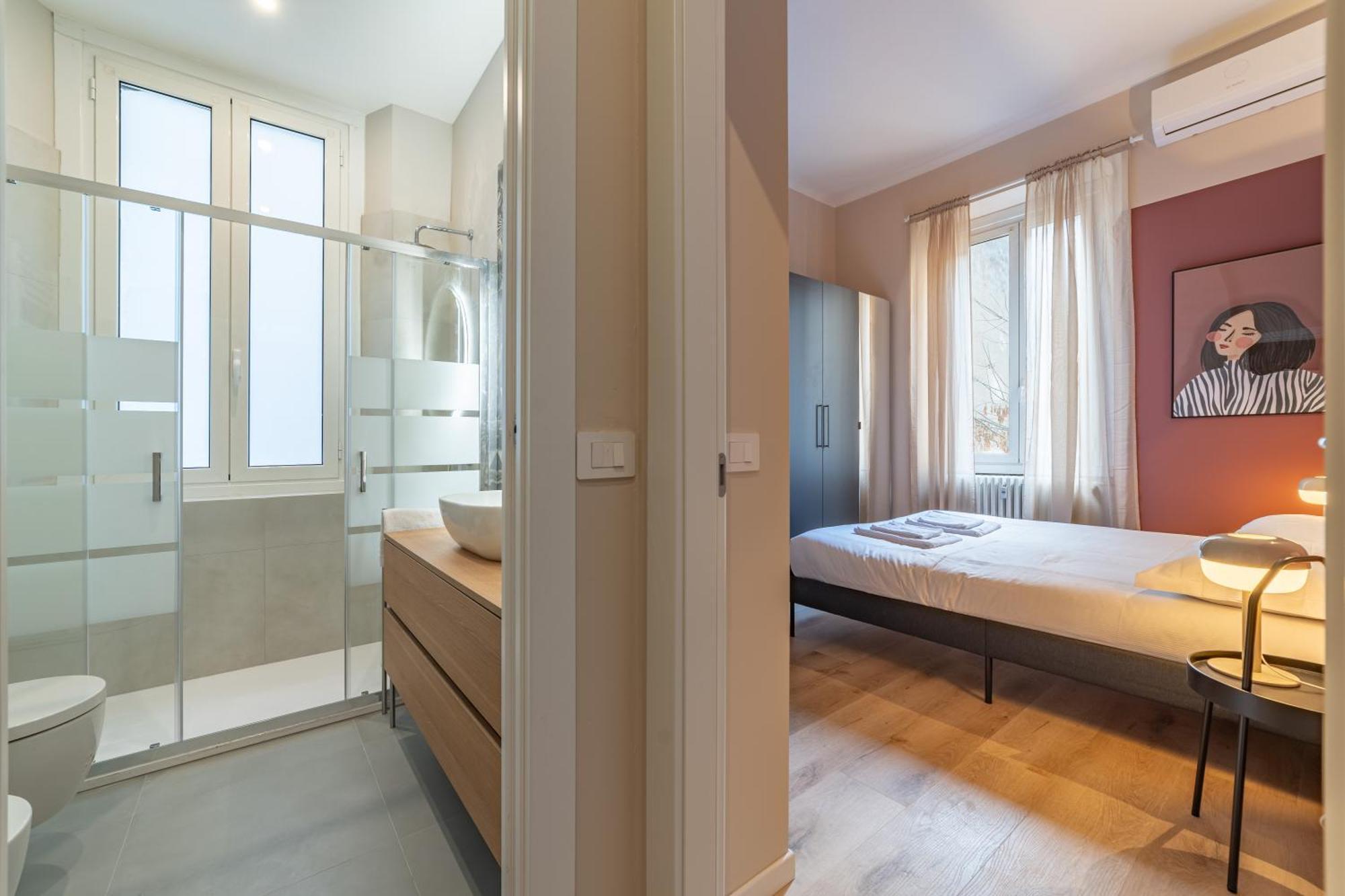 Apartment 5' From Station, With 2 Bedrooms *